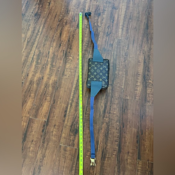 Louis Vuitton Monogram Bum Bag Kim Jones Edition - Picture 10 of 10